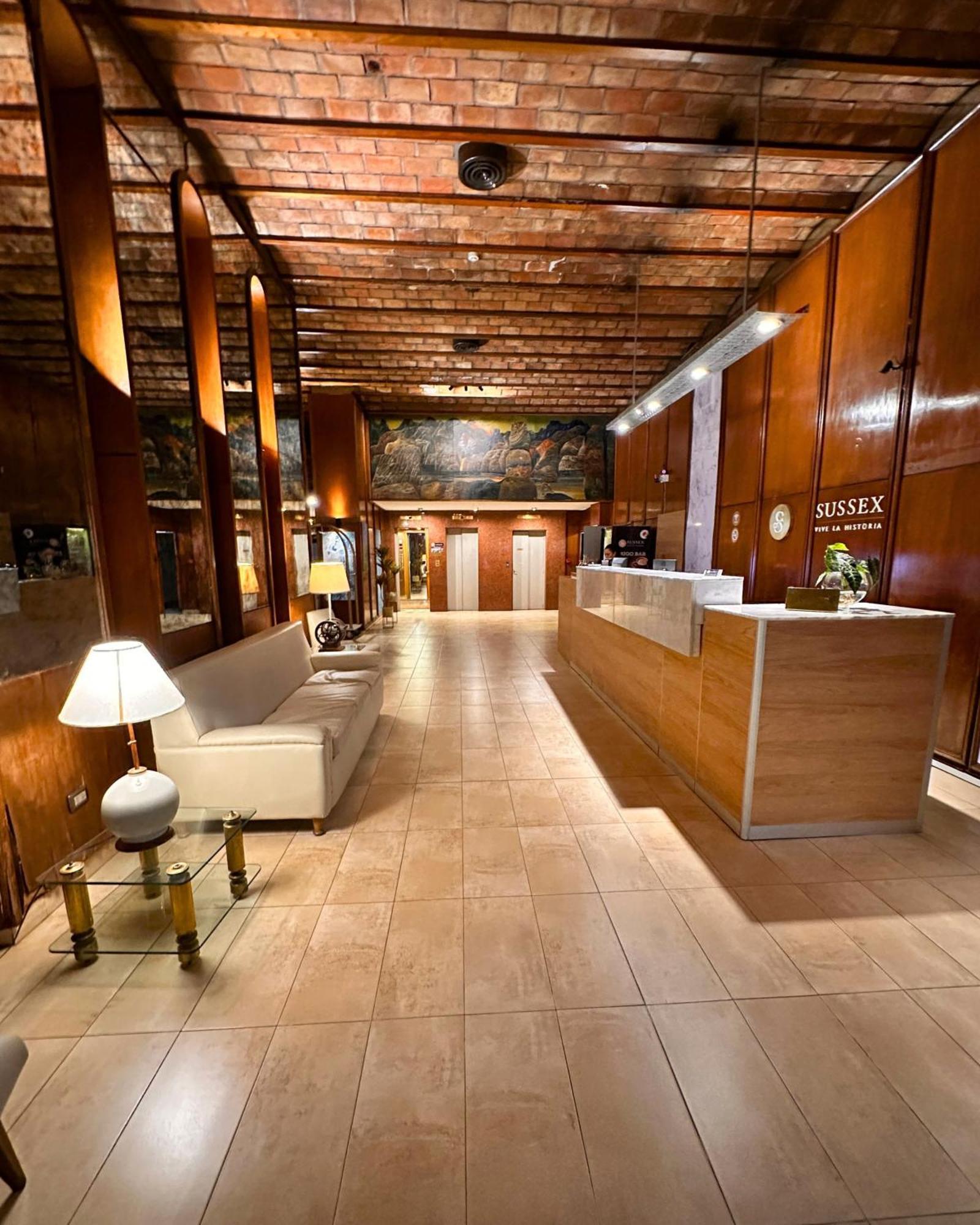 Hotel Sussex コルドバ エクステリア 写真